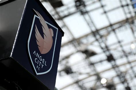 Iger and Bay close to purchasing control of ACFC.
